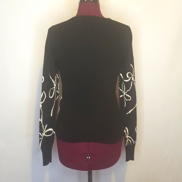 Ann Taylor Factory Wool Blend Pullover Black With Bow Designs Sweater Women;s XS - Picture 8 of 12